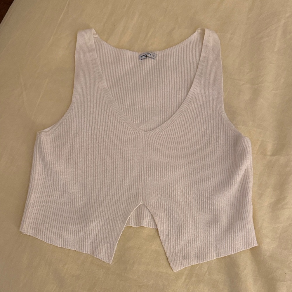 Noon White Sleeveless Knit Top